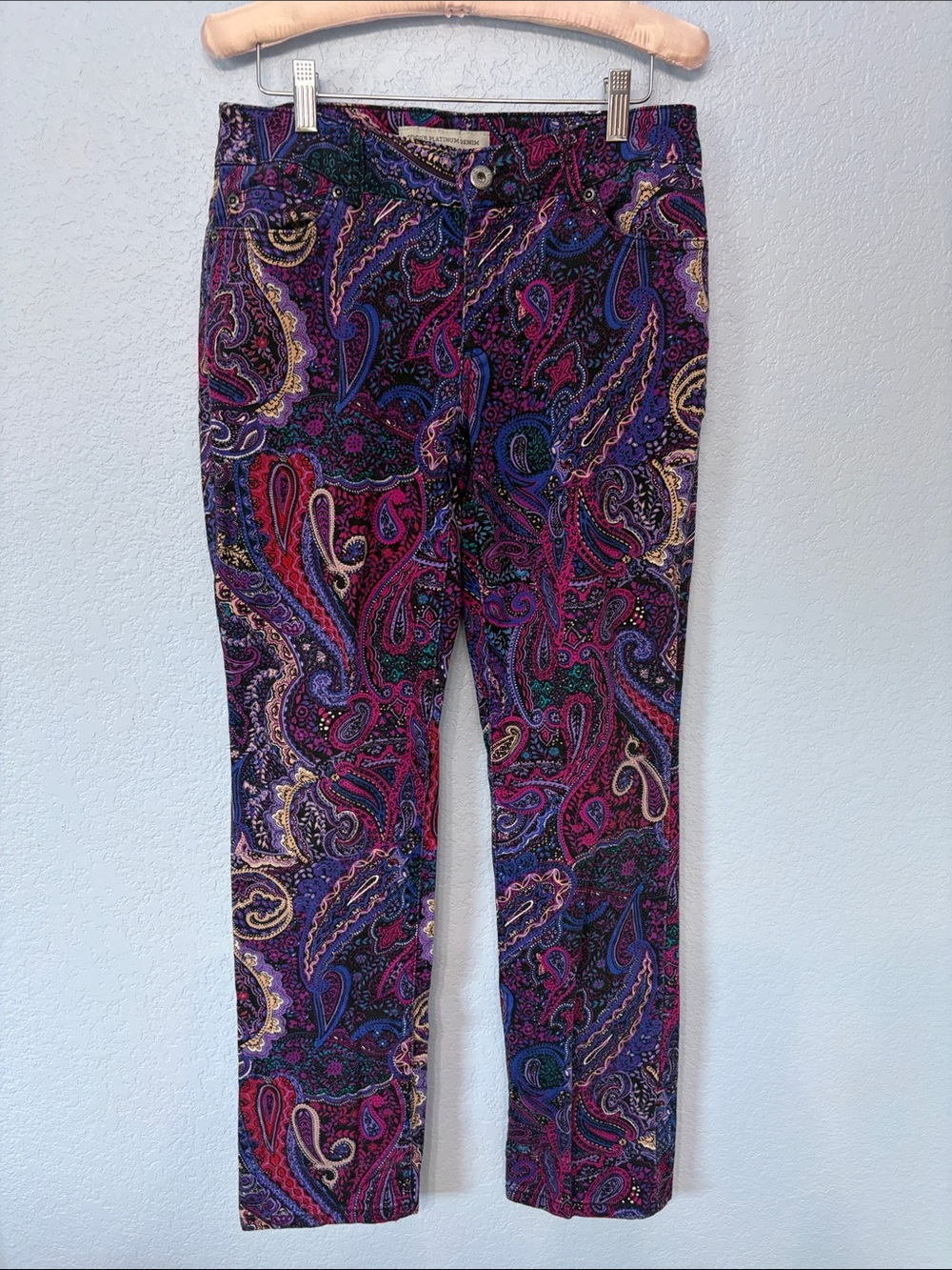 Chico's Platinum Denim Paisley Jeans Purple & Pink Size 0 Equivalent to S Or 4
